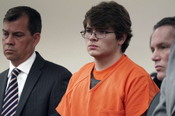 Prosecutors to seek death penalty for white supremacist who killed 10 at Buffalo supermarket