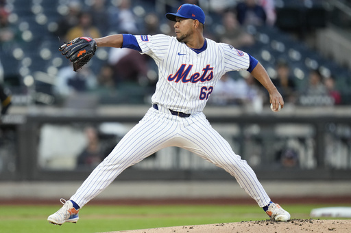 Mets rally in 7th and score the go-ahead run on a balk for a 3-1 victory over the Pirates