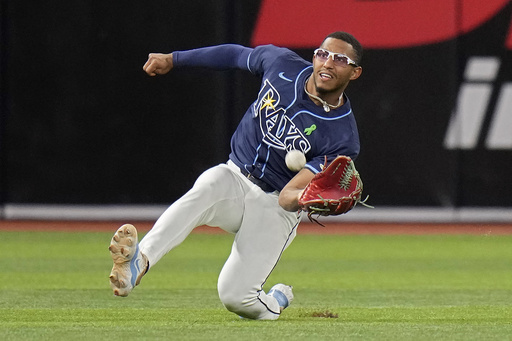 Rafael Devers sets team record by homering in 6th straight game as Red Sox top Rays 5-0