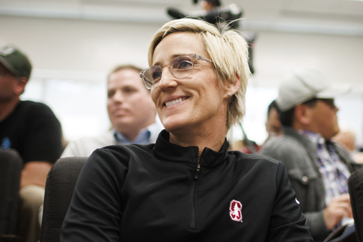 Stanford names basketball court “Tara VanDerveer Court” for retired Hall of Famer, winningest coach