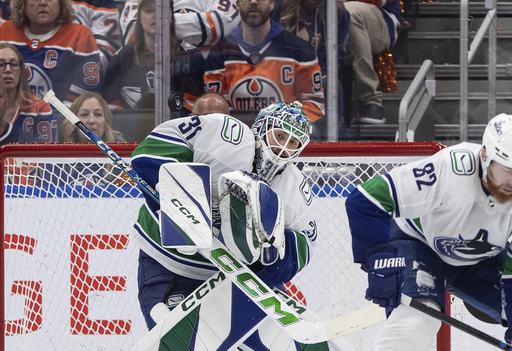 Panthers heading home looking to close out Bruins. Oilers looking to tie series with Canucks