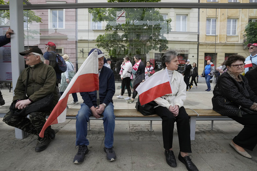 Polish farmers march in Warsaw against EU climate policies and the country’s pro-EU leader