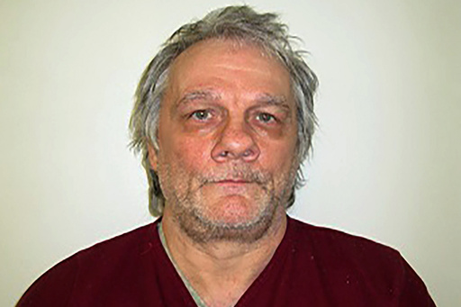 Oklahoma death row inmate who killed a bank guard is incompetent for execution, judge says