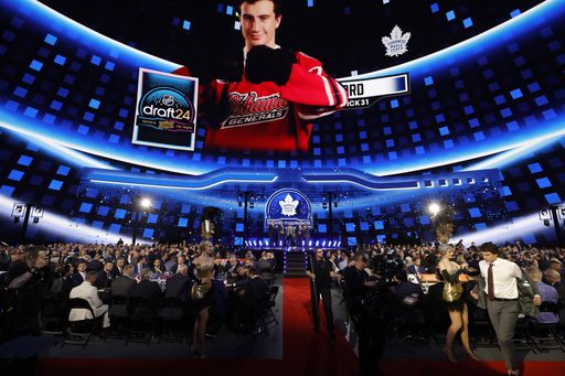 Sphere wows draft picks, GMs and fans on the opening night of the NHL Draft