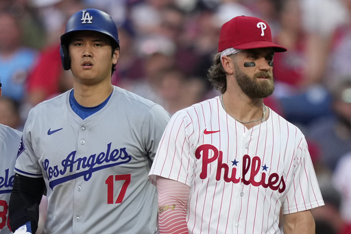 Phillies star Bryce Harper unable to play against Dodgers due to left hand injury