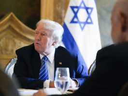 Republican presidential candidate former President Donald Trump meets with Israeli Prime Minister Benjamin Netanyahu, right, at his Mar-a-Lago estate, Friday, July 26, 2024, in Palm Beach, Fla. (AP Photo/Alex Brandon)