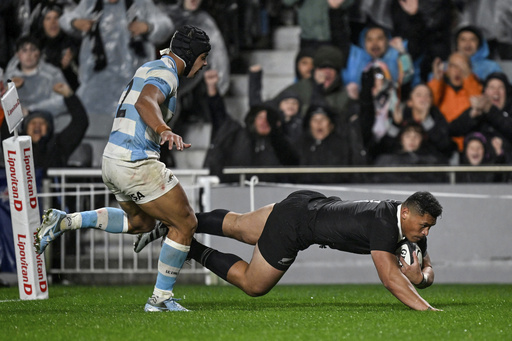 All Blacks Dominate Argentina with a 42-10 Victory to Maintain Unbeaten Streak of 50 Matches at Eden Park