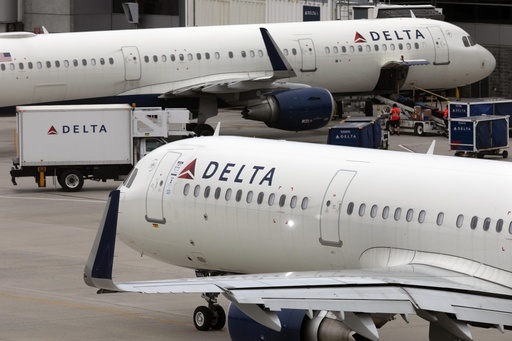 High-ranking Delta executive departs following delayed reaction to technical outage