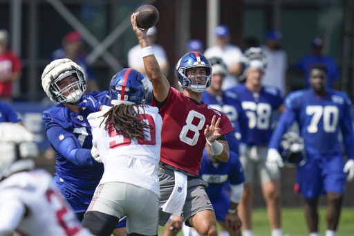 Daniel Jones, the Giants quarterback, is prepared to face the Texans