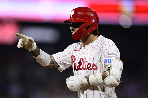 Cristopher Sánchez pitches full game as Phillies beat Nationals 5-1