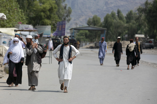 Taliban forces from Pakistan and Afghanistan clash at Torkham border crossing, resulting in the deaths of 3 Afghan civilians