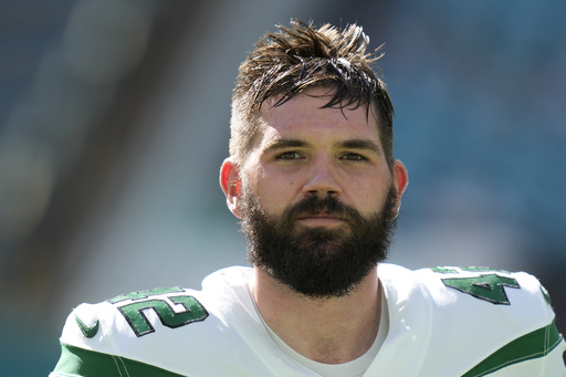 The Unrecognized Role of Jets’ Thomas Hennessy in the NFL is Revealed