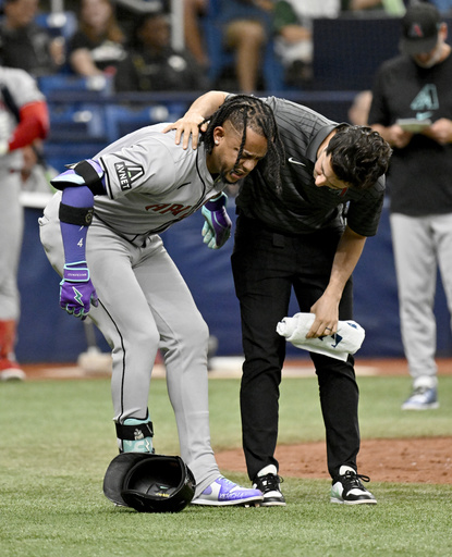 Ketel Marte of Diamondbacks worsens sprained ankle during defeat against Tampa Bay