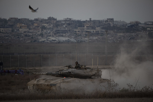 Do the two main adversaries in Gaza have the intention of making a deal to end the conflict?