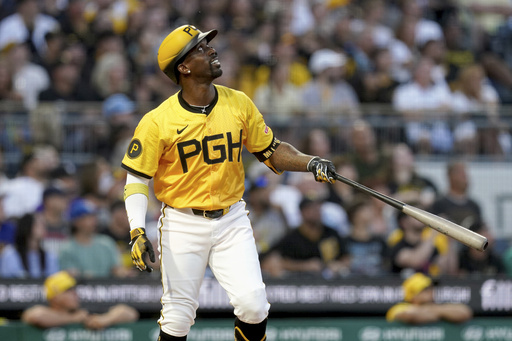 Andrew McCutchen, Pirates designated hitter, sidelined for 10 days due to left knee inflammation