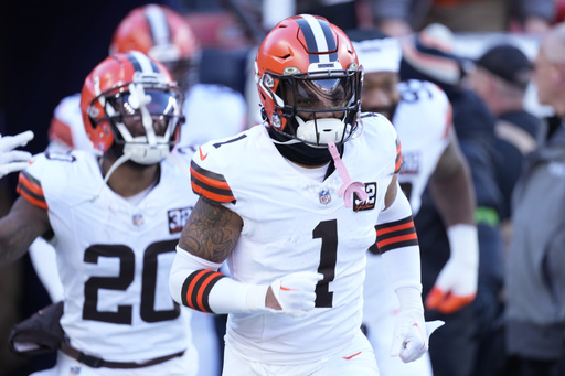 Cleveland Browns put 4 defensive players on injured reserve, including starting safety Juan Thornhill