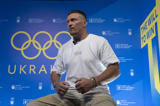 Ukrainian boxing star Oleksandr Usyk released in Poland following brief detainment