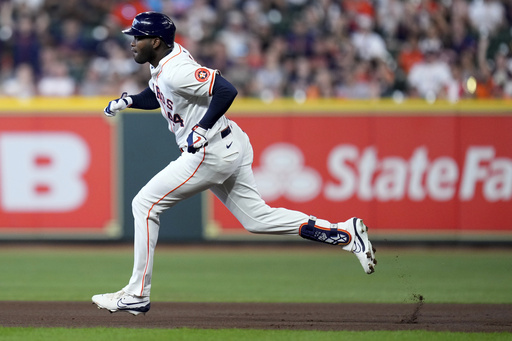 Altuve and Peña hit home runs as Astros secure an 11-5 victory against struggling Diamondbacks