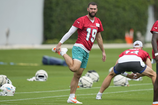 Skylar Thompson prepared to step in for Miami Dolphins while Tua Tagovailoa recuperates from a concussion