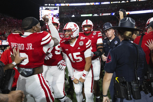 Terence Crawford Compares Leading Huskers onto Field to Walking to the Ring for a Fight