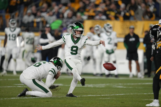 Jets put kicker Zuerlein on injured reserve, adding Patterson and Shrader to practice squad