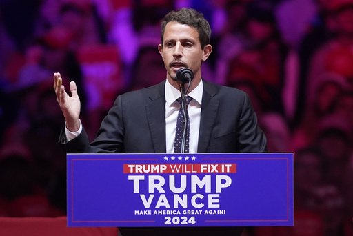 Meet comedian Tony Hinchcliffe, the comic who offended Puerto Rico during Trump’s rally at Madison Square Garden.