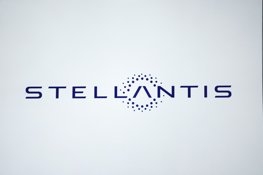 Stellantis faces significant challenges as it reveals a 27% drop in third-quarter revenue while reducing US stock levels.