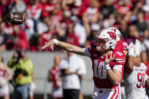 Undefeated Hoosiers, along with their coach and quarterback, excel in AP’s Big Ten midseason honors