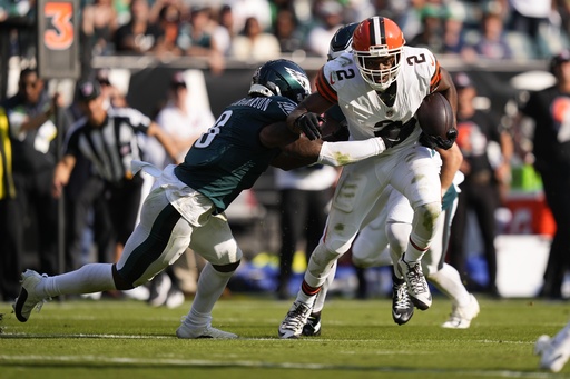 Amari Cooper excited about joining playoff-bound Bills after 3-hour trip from Cleveland