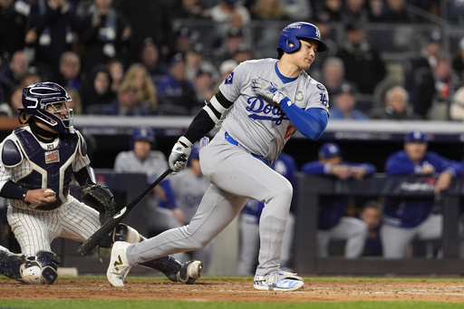 Freeman and Buehler propel Dodgers to 4-2 victory over struggling Yankees, securing 3-0 lead in World Series