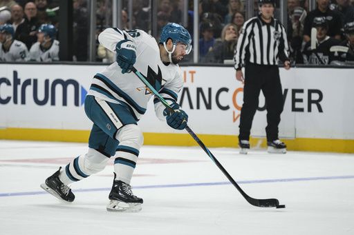 Sharks set unwanted record with back-to-back winless streaks after 8 games