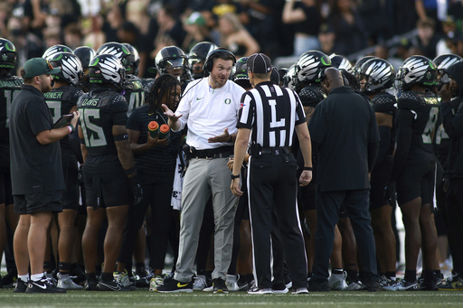 Excess male players: Oregon intentionally caused a late penalty to secure victory against Ohio State