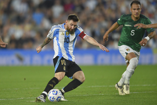 Lionel Messi of Inter Miami receives the first-ever MARCA America accolade.