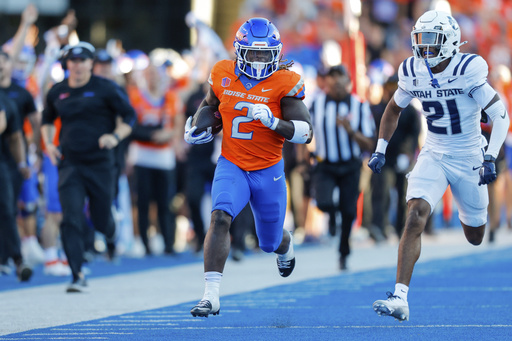 No. 17 Boise State favored by a narrow margin at UNLV in playoff-impacting matchup