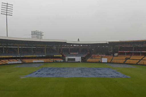 Rain postpones the toss in the opening test between India and New Zealand