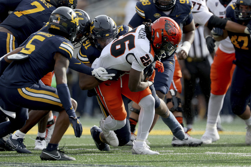 Fernando Mendoza passes for personal-best 364 yards as Cal dominates Oregon State 44-7