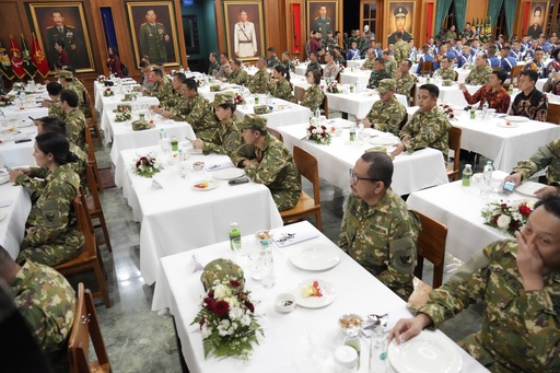 Indonesia’s newly appointed President and cabinet engage in military-themed retreat featuring morning exercises.