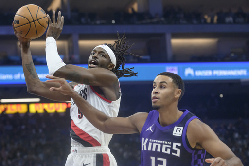 De’Aaron Fox tallies 24 points, crosses 10,000 career milestone in Kings’ 111-98 victory over Trail Blazers