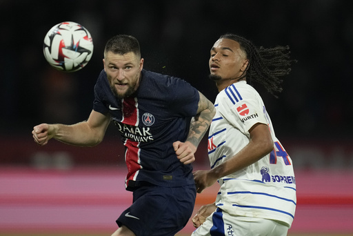 Barcola nets a goal and provides an assist as PSG climbs back to the summit of the French league