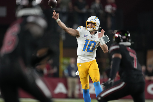 Chargers lament lost chances in frustrating 17-15 defeat to Cardinals