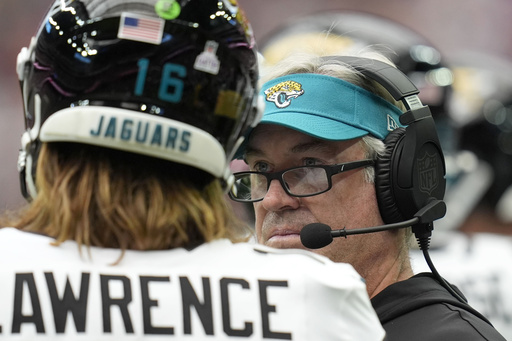 Jaguars coach Doug Pederson says he has ‘not lost the locker room,’ and his players agree