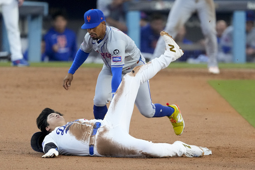 Shohei Ohtani’s theft attempt streak concludes at 36, nabbed for the first time since July 22.