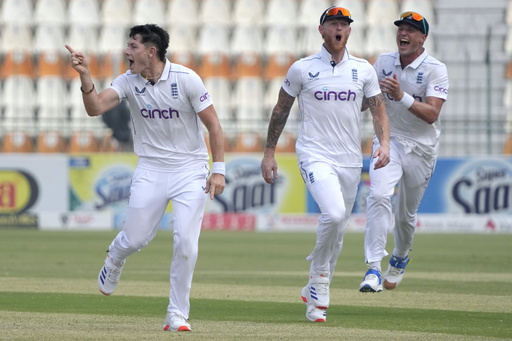 Pakistan’s lower order secures 358-8 on Day 2 of the second Test versus England