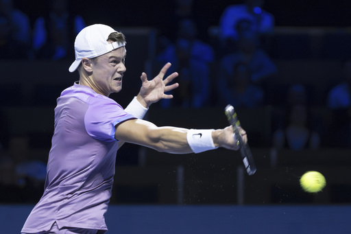 Shelton and Rune move forward, while Auger-Aliassime is defeated at Swiss Indoors