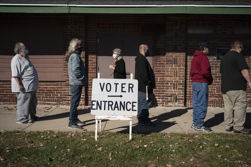 Wisconsin Democrats, Republicans pick new presidential electors following 2020 fake electors debacle