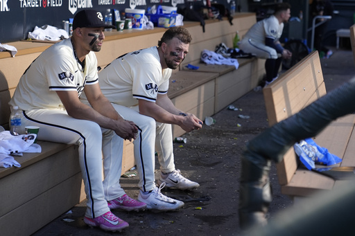 Twins let 4 coaches go after late-season flop, including entire hitting staff