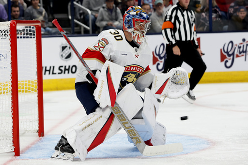 Panthers triumph over Blue Jackets 4-3 in a season opener honoring Johnny Gaudreau