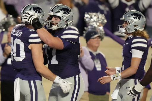 Tennant nails timely 51-yard field goal as No. 16 K-State holds off Kansas on 4th down for a 29-27 victory.