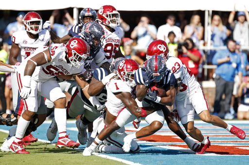 No. 18 Mississippi secures victory over Oklahoma 26-14 with strong third quarter performance