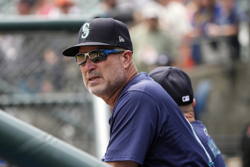 Manny Acta reassigns to bench coach position with Mariners, joining manager Dan Wilson